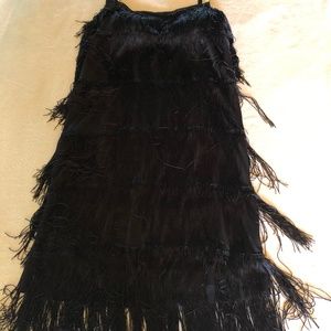 Fun flapper style dress size 6, black with gold straps and head band.